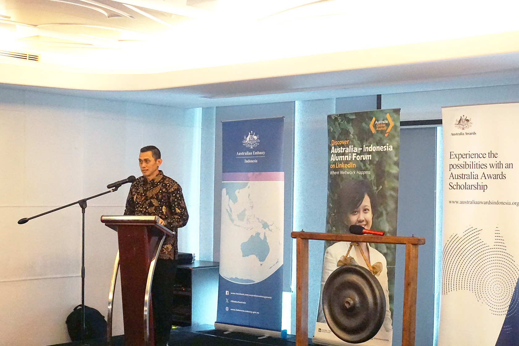 Prof Muhammad Adlin Sila, Expert Staff to the Minister of Education, delivers his insightful presentation.