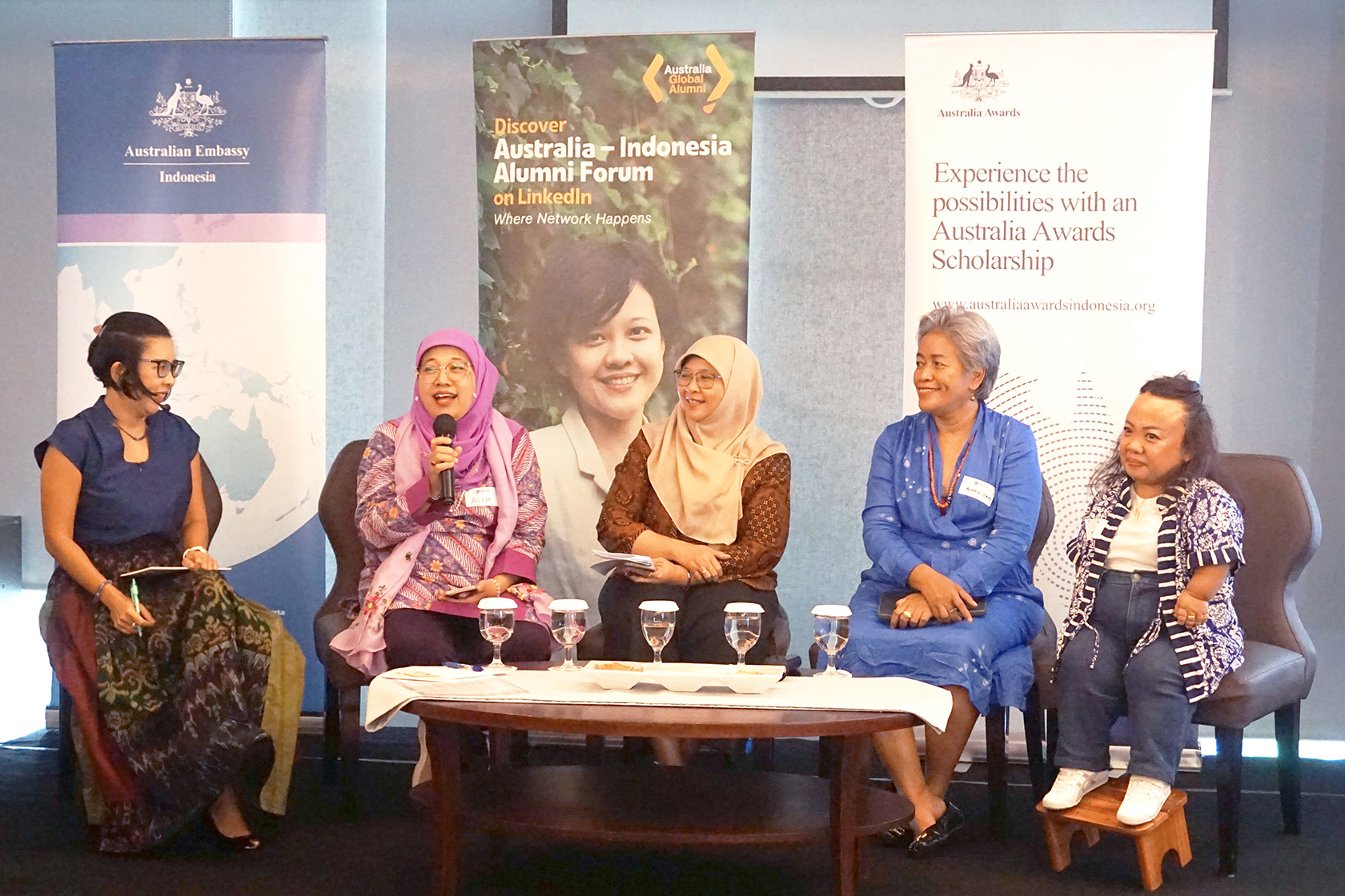 Inspiring panellists Ms Fitria Villa Sahara, Ms Anggiasari Puji Aryatie, and Ms Mardiyah Chamim, alongside discussant Prof Alimatul Qibtiyah and moderator Ms Lia Marpaung, engage in a talk show.