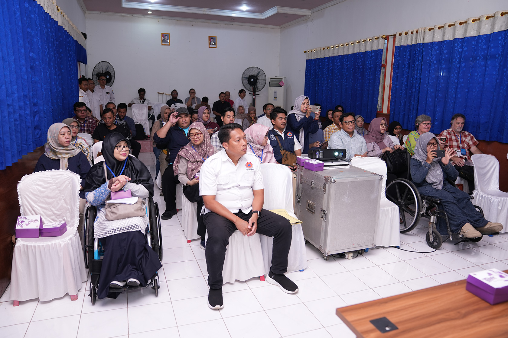 Participants gain insights into the management and service procedures of the Disability Services Unit (ULD) and the NTB disability community.