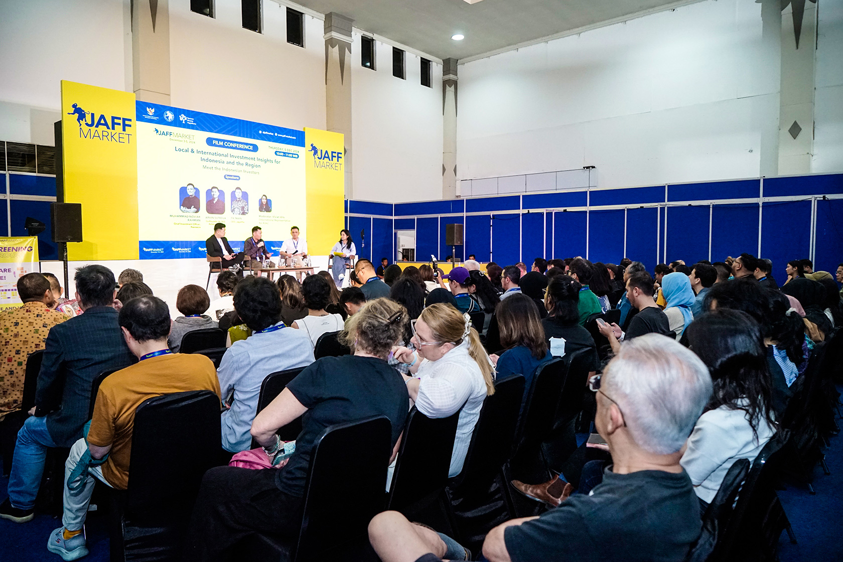 Course participants dive into insightful panel sessions at JAFF Market 2024, exchanging ideas and forging connections for the future